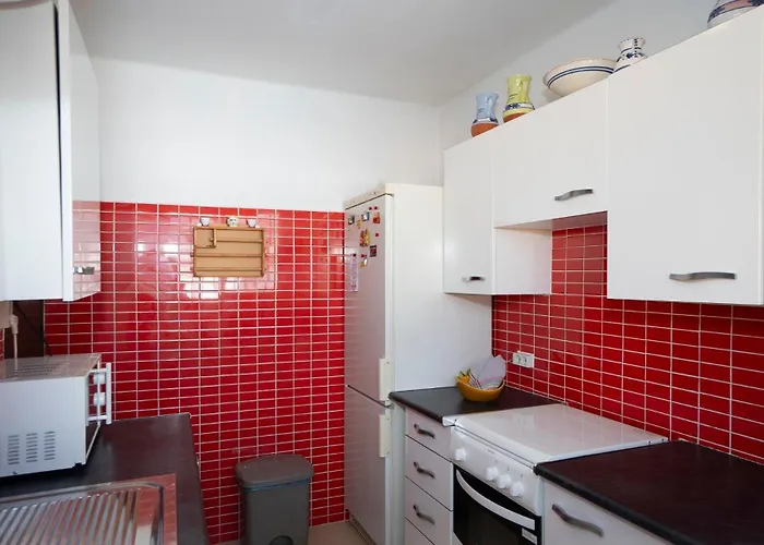 Coronado 136 Menyber *